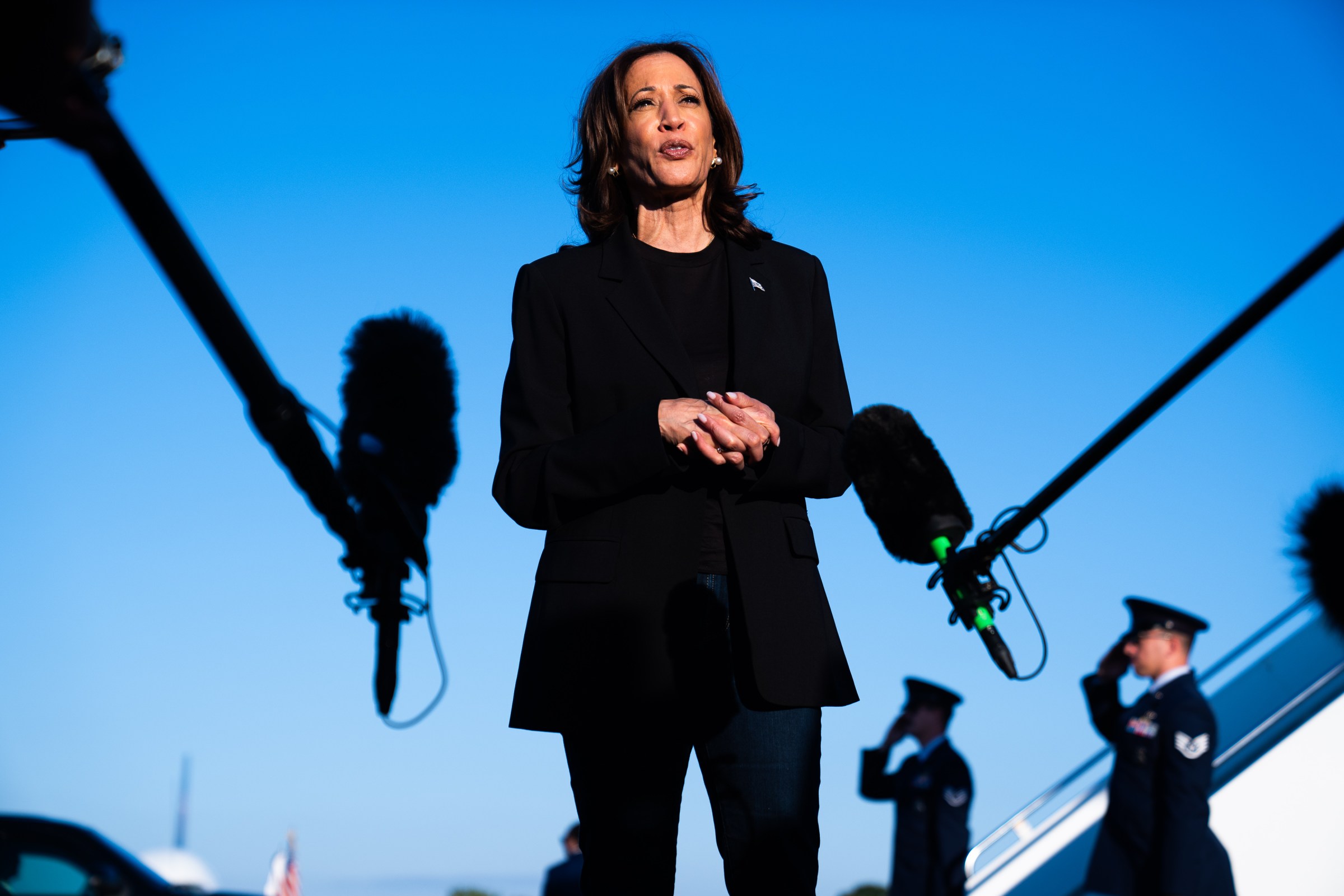 What Call Her Daddy does for Kamala Harris (and Donald Trump)