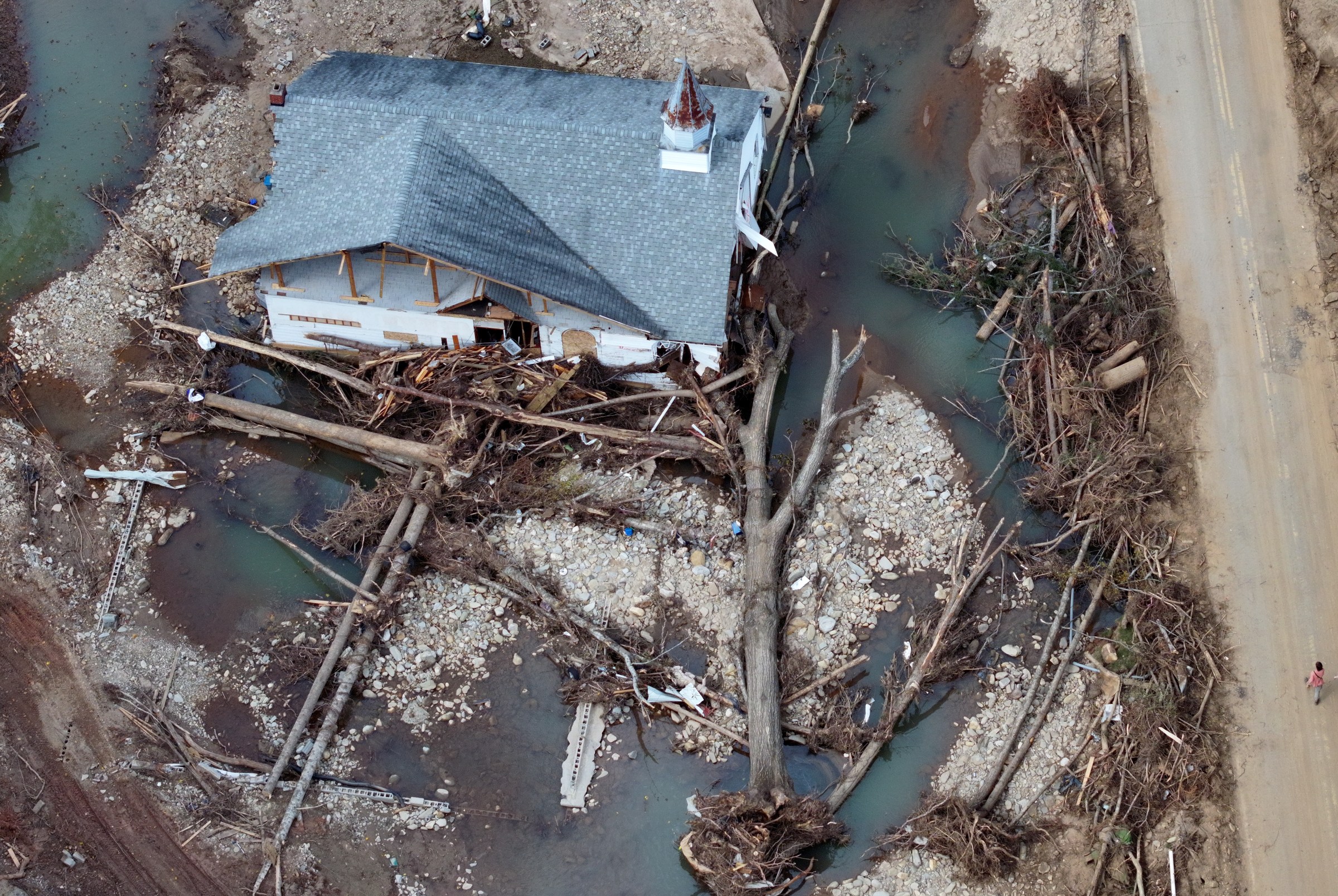 Donald Trump’s many, many lies about Hurricane Helene, debunked